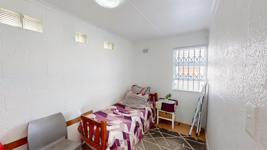 4 Bedroom Property for Sale in Rocklands Western Cape